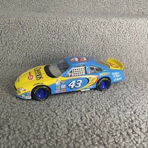 2000  Hot Wheels Pro Racing # 43 1:24 NASCAR Diecast